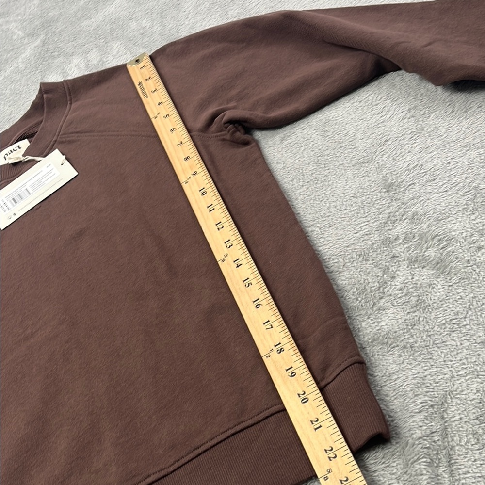NEW Pact S 100% Organic Cotton Women Brown Carob Downtime Crew Neck Sweater - Picture 3 of 10